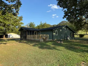 The Davis Place - Image 2