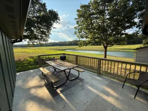 The Davis Place - Image 3