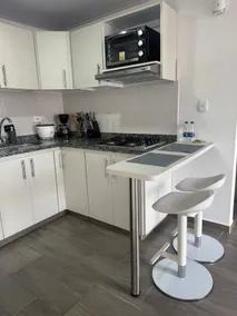Two Bedroom Mountain View Apartment - Image 2