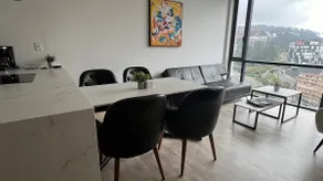 Luxurious apartment with a view in Quito - Image 4