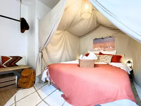 The Expedition · Chic Glamping · Netflix · Center - Image 2