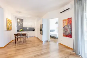 Modern house in the center of Recco with Parking - Image 4
