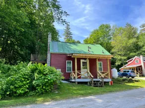 Cute Summer Cottage Near Killington - Image 2