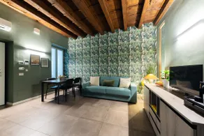 ReGo Apartments - Chic Apartment with Private Bar - Image 2