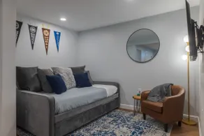 College Hill Hideaway - Image 5