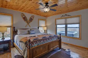 *Specials* Mountain View Cabin + Hot Tub! - Image 5