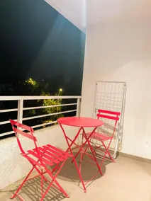 Furnished apartment with parking - Image 4