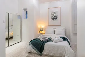 Riverside Residency - Top Center | Garage | A/C - Image 4