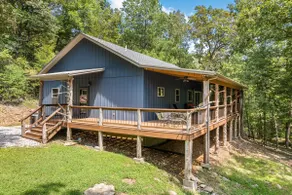 Cedar Creek Cabin - overlooking Cedar Creek - Image 2