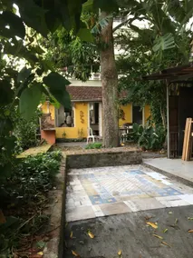 Adorable 1-bedroom backyard Guesthouse - Image 2