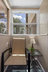 Plum Street Living ~ Upper Level - Image 5