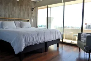 Premium Apartment in Las Condes | King-size bed - Image 2
