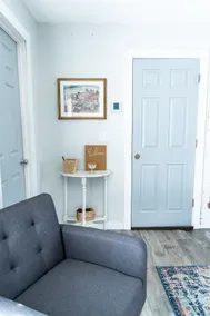 Cozy Master suite - Image 2