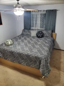 3BR Home 2 bathroom w/ Patio Kitchen upstair only - Image 4