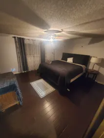 3BR Home 2 bathroom w/ Patio Kitchen upstair only - Image 3