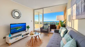 Ocean view | Navigable lagoon + pool - Image 5