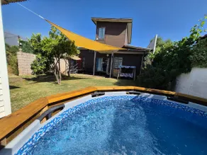 House for 5 people • 2 bathrooms • Large garden • A/C • 2 parking spaces - Image 2