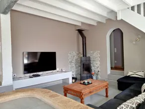 Beautiful 10p villa with private pool, jacuzzi & tennis court - Image 4