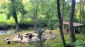 A Bit of it All! Fireplaces, river view & hot tub - Image 3