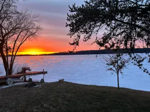 5-bed full rec lake w/ air, lakefront private pier - Image 5