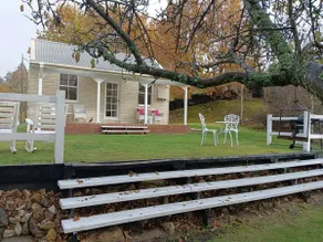 Old Oak Tree Cottage - Image 4