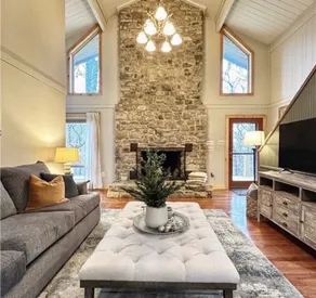 Beech Mountain Walk to Slopes Sleeps 9 Pet Friendly - Image 3