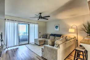 Condo w/ Pool Access - Walk to Beach! - Image 4