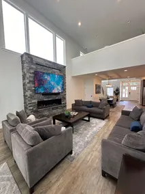 Custom-built Detroit Lake house -- walking distance to the lake and town! - Image 4
