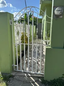“The Guest House” in beautiful Ocho Rios! - Image 3