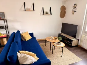 Peaceful apartment with garden - Image 2