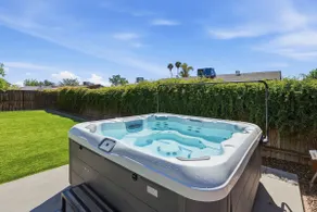 Cubs Stadium | Hot Tub | Game Room | Pet Friendly - Image 2
