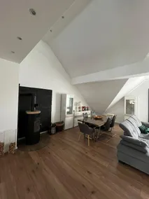 Gallery apartment near the old town - Image 4