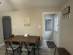 E Maple-The Pleasant Home / Comfort & Ease - Image 3
