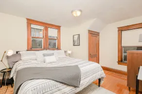 Charming Downtown Family Home with 3 Season Porch - Image 5