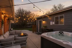 The Fika House:5BD, HotTub, Firepit, GameRoom&Yard - Image 3