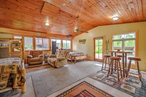 Tower Lake Vacation Home & Cabin - Image 4