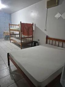 Small kitchen in a gated community in Matinhos - Image 2