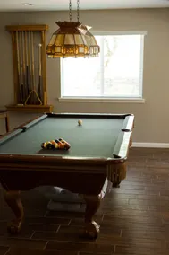 Pool/SPA, Garage, Tesla Charger, 2 Primary Suites - Image 3