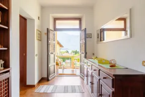 Flat with beautiful view of lake Como - Image 5