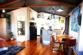 Olive Grove Cottage, Sunshine Coast Hinterland - Image 3