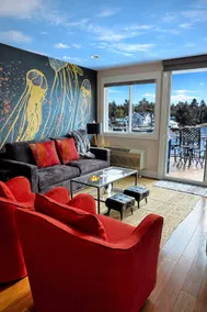 Couples Waterfront Getaway Near Beach And Trails - Image 4