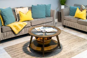 Cozy, modern 2 story townhome! - Image 4