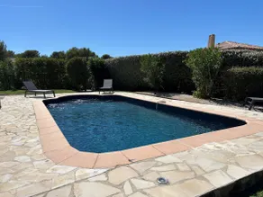 Golf de Pont Royal Villa des Alpilles climatisée 3 chambres Piscine chauffée Parking et Garage - Image 3