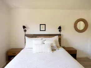 Old Agoura Sun Filled Guest House - Image 2