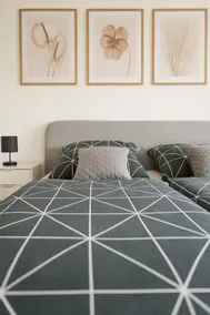 Moderne und gemütliche Ferienwohnung in Zwickau free Wifi und Netflix - Image 3