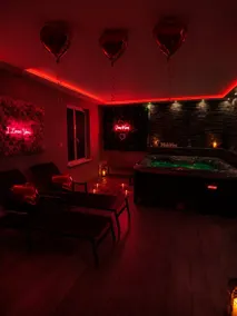 Zen&Spa — Private Jacuzzi & Sauna - Image 2
