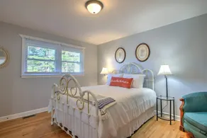 Charming Family Gem ~ Close to State Street ~ Pkg! - Image 3