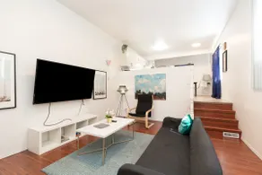 Opal House w/ Honeymoon Suite! | Unit D - Image 3
