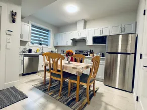 Cozy Home| Free Parking| Burke Mountain, Coquitlam - Image 3