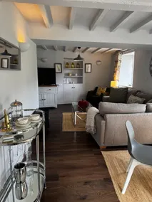 Cotswolds Corner Cottage - Image 2